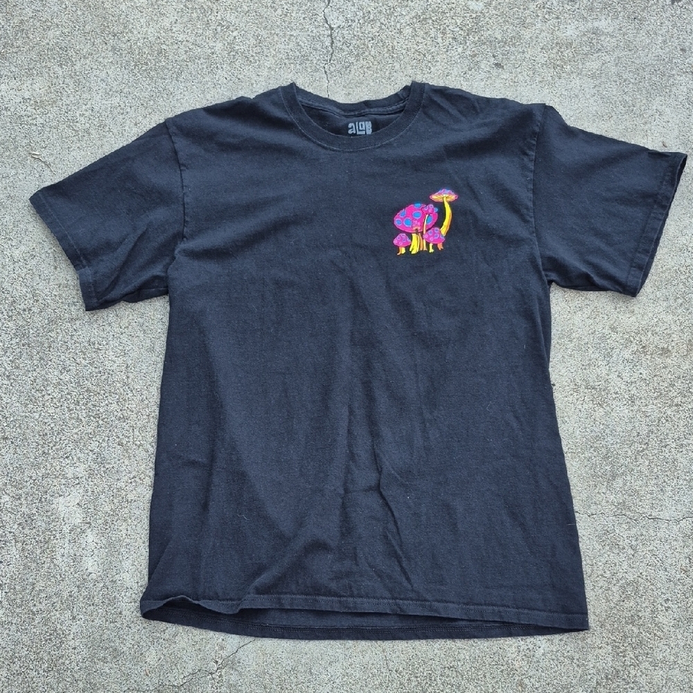 Alab Mushroom T Shirt Mens Medium Magic wizard Neon Graphics Pychedelic Sz M